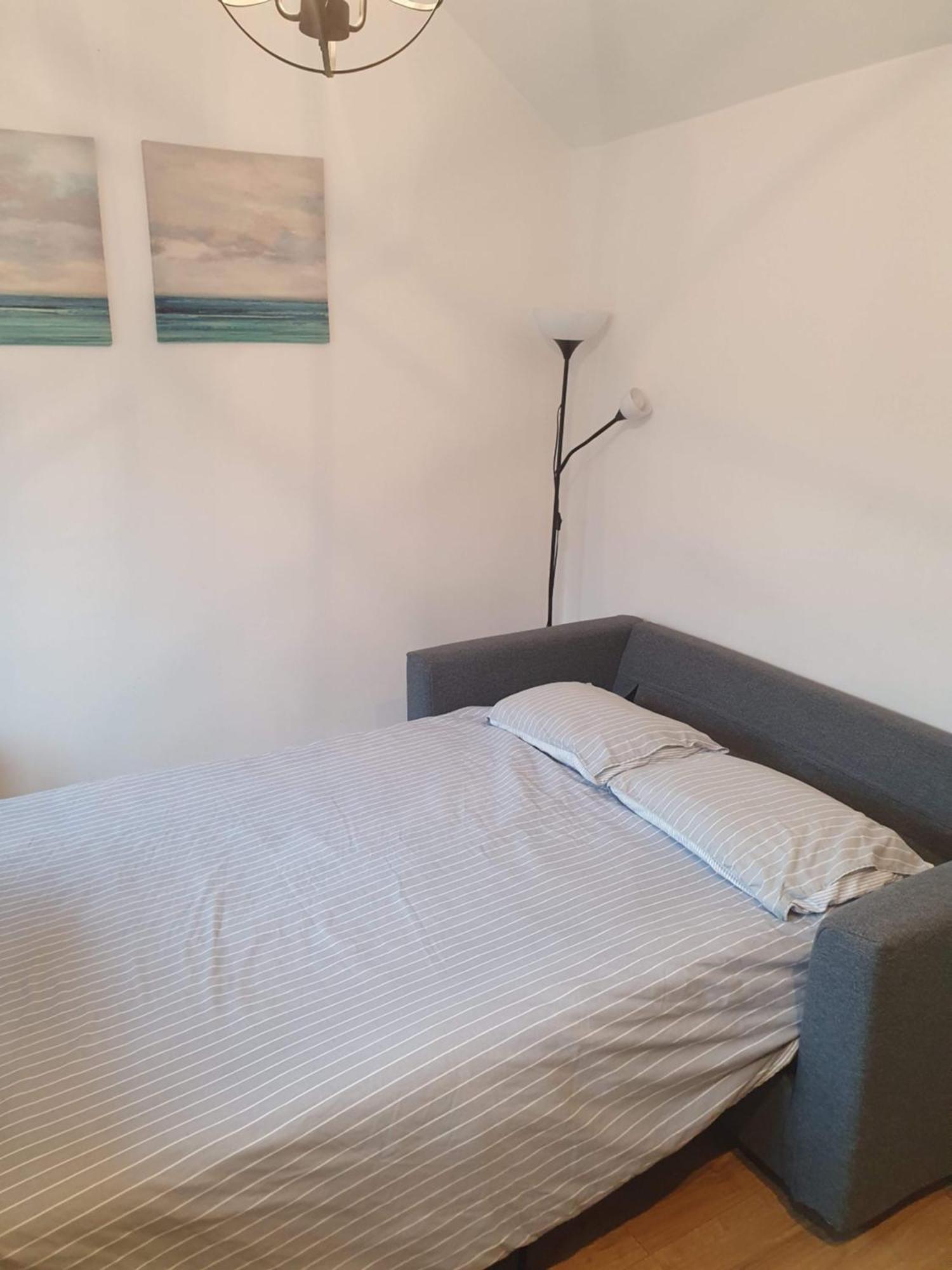 Cosy 1 Bedroom Apartment In The Heart Of 랜디드노 외부 사진